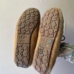 UGG  DAKOTA SUEDE MOCCASIN Slippers Photo 7
