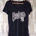 MLB New York Yankees Baseball Tee Size M Photo 3