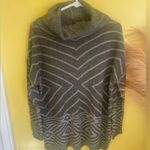 Alya Olive green Patterned Women's Sweater Photo 0