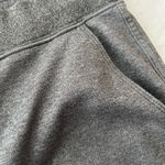 Abercrombie & Fitch Gray Pull On Cropped Drawstrgin Jogger Pants Photo 2