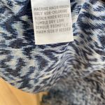 Foxcroft Womans Blue Animal Print 3/4 Sleeve Slim Fit Button-Up Shirt Size M Photo 5