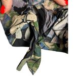 Kimchi Blue  Tropical Floral Woven‎ Side Tie Shorts Size Medium Photo 3