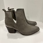 Journee Collection Womens Issla Booties Stacked Heel. Size: 11 Color: Grey Photo 2
