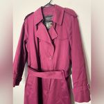 London Fog Vintage  Women's Trenchcoat Burgundy 
Size 12 Regular Photo 2