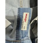 Wrangler  WOMEN'S- HIGH RISE- JEANS- Distressed- BOLD BOOT CUT- Size 18Wx32 - NWT Photo 4