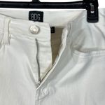 BDG SZ 27 Twig High-Rise Crop Jeans Distressed Rips Zip-Fly Pockets Frayed White Photo 4