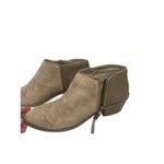 Vera Wang Simply Vera  size 8.5 womens bootie synthetic leather zip side Photo 5