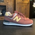 New Balance  574 Sneakers in Astral Glow Pink Butter Yellow Shoes Women’s size 8 Photo 3