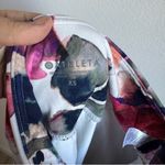 Athleta Watercolor Floral Mudra 7/8 Tight Legging with Pockets Size: XS Photo 6