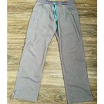 FIGS  Women's Gray Cargo Pockets Straight Leg Scrub Pants Medium Photo 0
