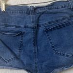 Venus FINAL MARKDOWN  denim shorts 14 Photo 3