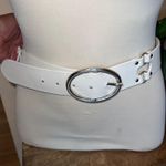 Womens White Leather Belt Size S Silver Oval Buckle Fashion Accent Photo 0