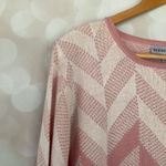 Southern Lady Pink Chevron Knit Sweater NWOT Size L Photo 2