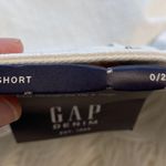 Gap Shorts size 0/25 brand new with tag color white jean’s waist 28” Photo 6