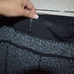 Lululemon speed up shorts size 8 Like new Clean pet/Smoke-free home Photo 3