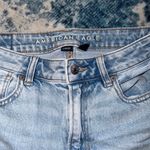 American Eagle  Jeans Mom Strigid Photo 1