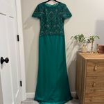 Tadashi Shoji NWT 6 Emera Mitra Lattice Embroidered Bodice Gown Wedding Formal Photo 2