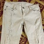 Rue 21 3/4  White wash distress flare capris Photo 5