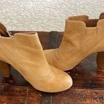 Very Volatile  Tan Leather Heeled Ankle Boots w/Buckle 3" Size 8.5 Photo 5