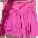 Target  hot pink athletic skirt  Photo 0