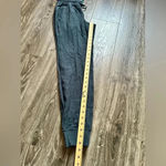 Lululemon  Ready to Rulu High-Rise Jogger size 6 Photo 5