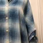 American Eagle  Outfitters Women's Shirt Size‎ Small Blue Plaid Grunge Oversized Photo 3