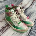 Wicked Green and Pink High Photo 1