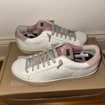 P448  Sneakers Size 7 Pink and White Photo 2