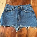 Universal Threads UNIVERSAL THREAD Size 4/27 Vintage Straight Denim Cut Off‎ Shorts Photo 0