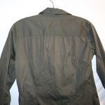 Theory  Larissa 2 green long-sleeved buttoned top Photo 9