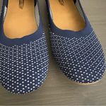 Seychelles  knit ballet flats round-toe stretch knit upper navy white dot 8.5 Photo 2