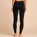 Under Armour Women's Sleek Black Leggings Photo 1