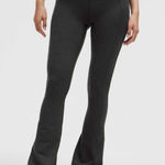 Lululemon  Soft Sueded Split-Hem High-Rise Mini-Flare Pant *Regular Black Size 0 Photo 0