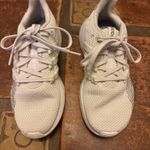 Adidas  Swift Run tennis shoes  Photo 4