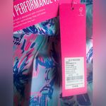 Lilly Pulitzer Womens  luxletic Fraser short RAVELLO BLUE
PERFECT MATCH Photo 4