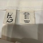 Dressy Cream Color Shorts White Size L Photo 2