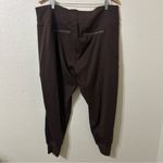 Athleta Venice High Rise Jogger in Brown Dark Caramel - Size 2X Photo 5