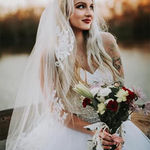 Wedding Veil Hip Length Veil Lace Edge 1T 60" Soft Tulle Bridal Veils with Comb (White) Photo 2