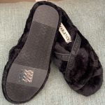Fabletics  Snug Strap Slipper Fuzzy Women Size 6 Photo 3