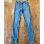 Levi's Levi’s 721 high rise skinny jeans medium wash size 27 Photo 3