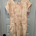 Cato  Tan/Beige Scoop Neck Short Sleeve Knit Romper size M Photo 0