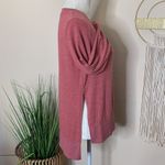 Alo Yoga  • alolux glimpse long sleeve split tee Photo 4