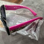 Betsey Johnson CAT EYE LEOPARD SUNGLASS Photo 1