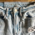 American Eagle  Highest Rise 90’s Boyfriend Light Wash Distressed Jeans Size 00 Photo 8