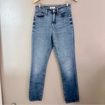 Madewell  Women's High Rise Boy Jean Photo 2