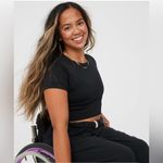 Aerie Offline by Black Sidewalk Seamless Cropped Crewneck T-Shirt Photo 1