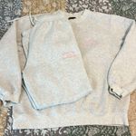 White Fox Boutique  Essentials Club Set Crewneck & Sweatpants Grey Marle Pink Photo 2