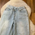 Petal and Pup Petal &‎ Pup Light Wash Asymmetrical Button Fly Denim Jeans Women's 0 Raw Hem Photo 3