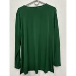 Susan Graver  Women’s Top Size XL Kelly Green Liquid Knit Ruffle Neck Office Work Photo 1