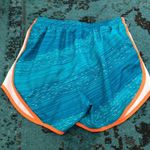 Nike  dri fit tempo shorts S Photo 2